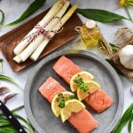 Receta: Salmón al Horno con Espárragos